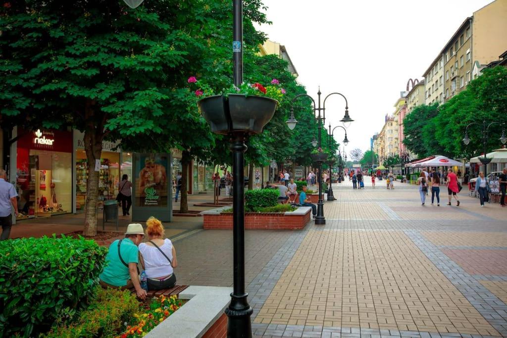 Alegra Apartment In Sofia Downtown Ngoại thất bức ảnh