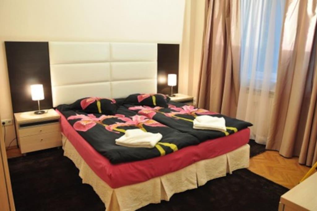 Alegra Apartment In Sofia Downtown Ngoại thất bức ảnh